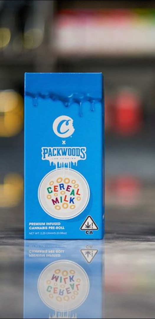 Cereal Milk Cookies X packwoods